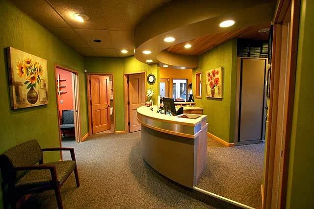 Tom S Rohdy DDS PS Picture 1