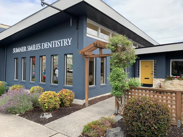 Sumner Smiles Dentistry Picture 1
