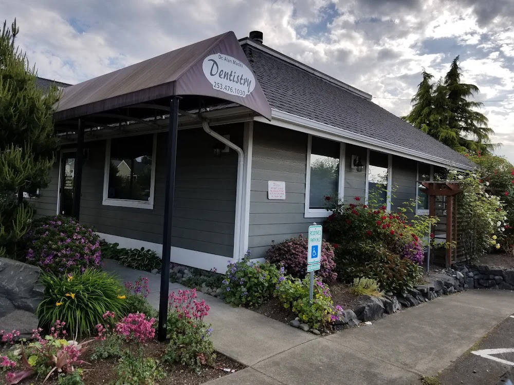 One Dental Tacoma Picture 5