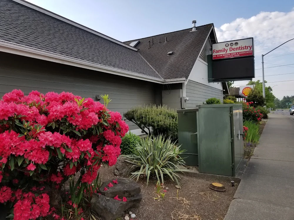 One Dental Tacoma Picture 3