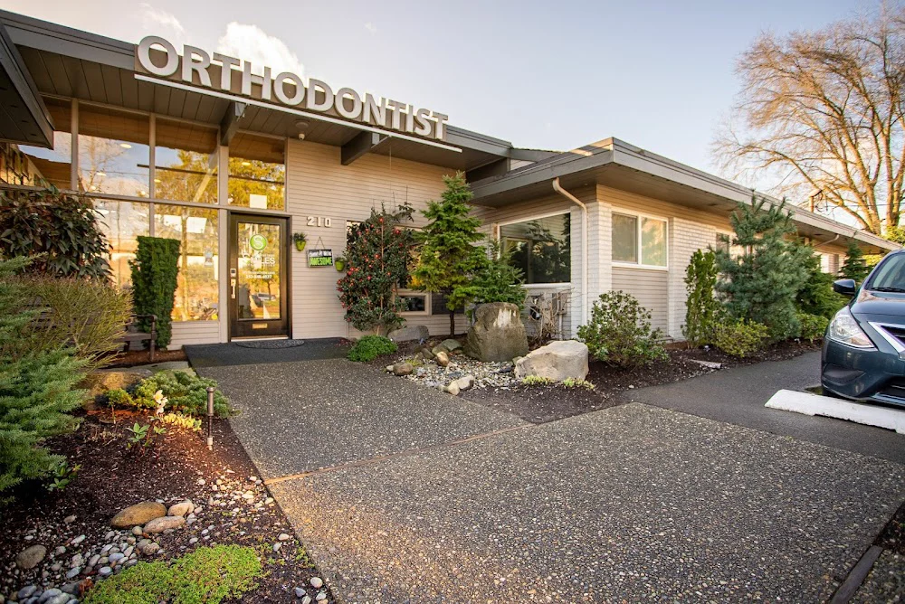 Smiles Orthodontics Picture 5