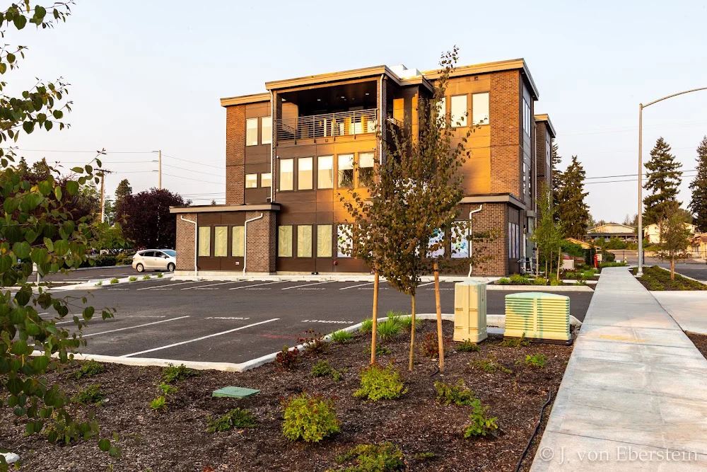 Avenue Dental Care Picture 2