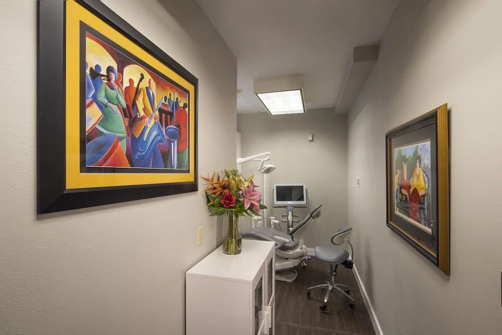 Dr Jeffrey Stewart DDS Picture 1