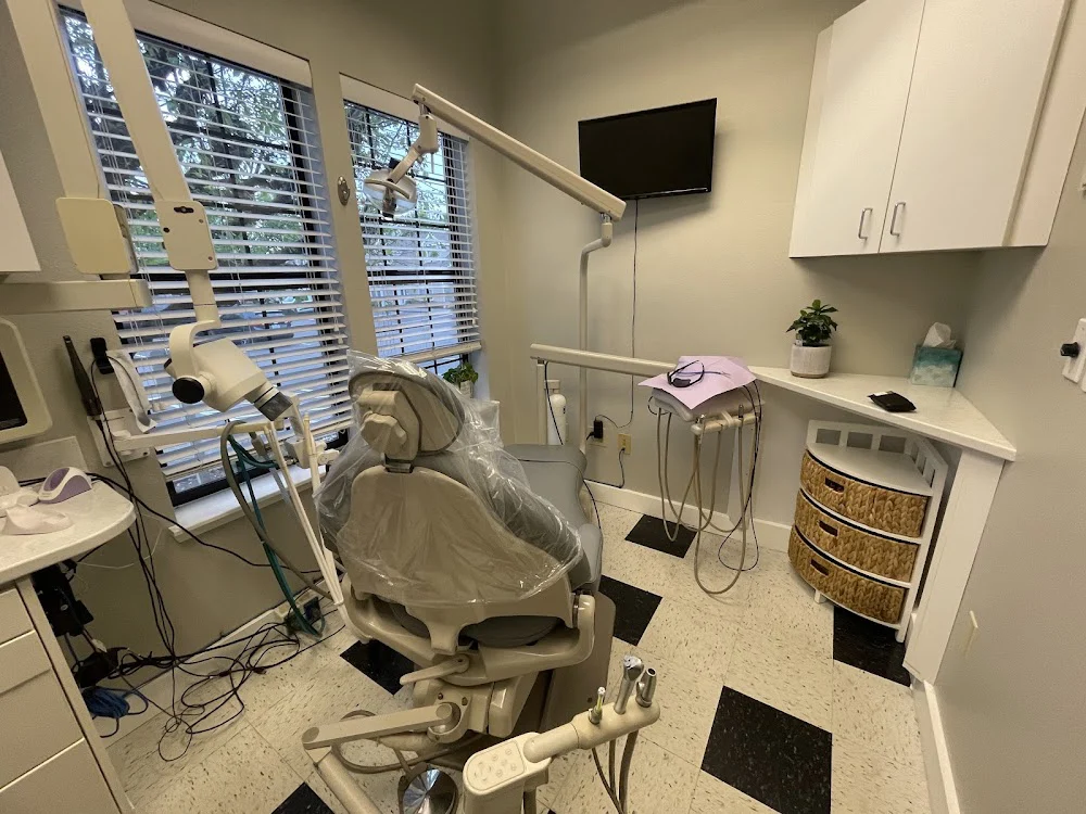 Dr Jeffrey Stewart DDS Picture 4