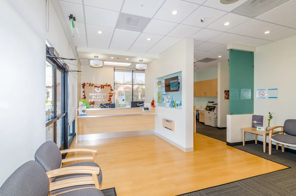 Riverside Plaza Dentistry Picture 5