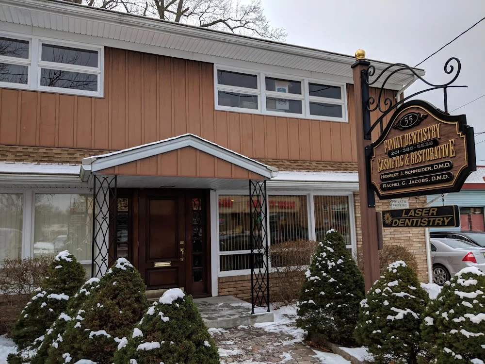 Dumont Dentist: Dr. Herbert Schneider, Dr. Rachel Jacobs, & Dr. Uri Schneider Picture 1