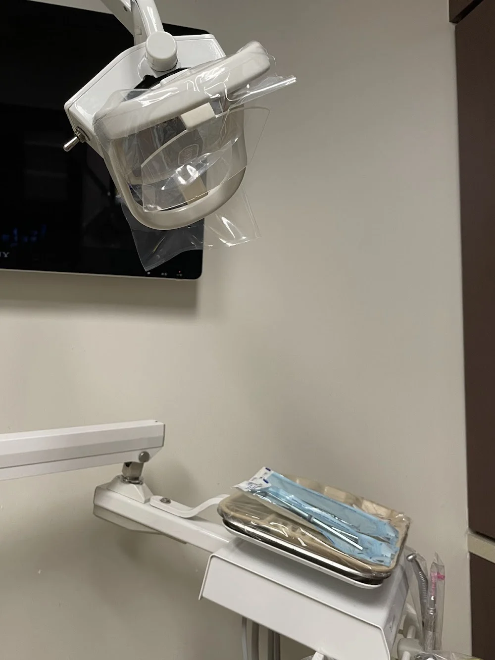 Maria Elena Acal, DMD Dental Office Picture 3