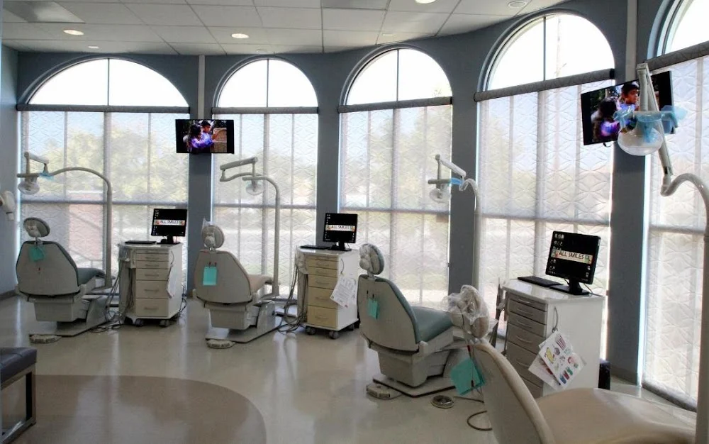 All Smiles Orthodontics & Children's Dentistry Picture 5