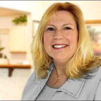Carol Ann Lindegren, DDS Picture 3