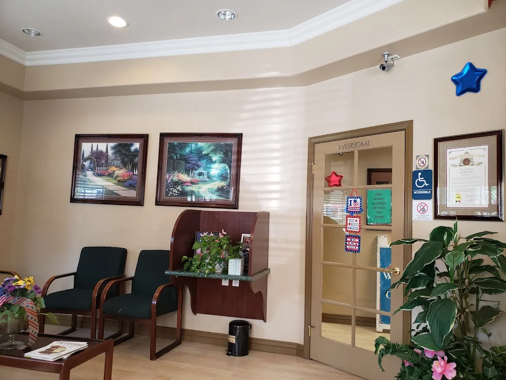 Dr. Parul Mehta & Associates Picture 9