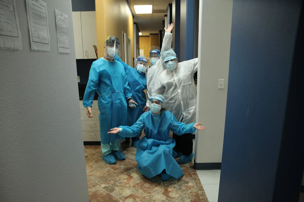 Yabar Dental Picture 8