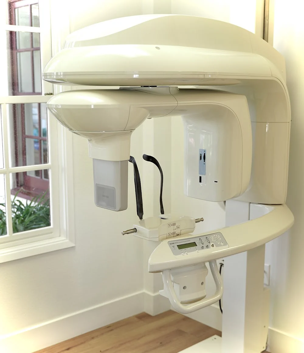 Coastline Dental - Dr. Randal Leoni Picture 2