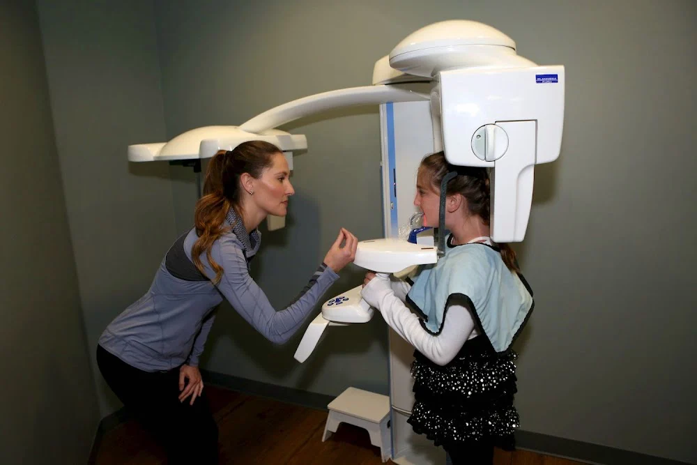 Kinser Orthodontics - Laguna Niguel Orthodontist Picture 4