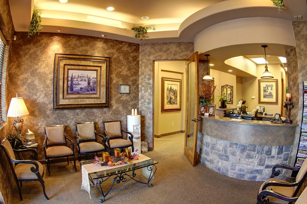 Gentle Family Dentist Avondale and Dental Implants Picture 4