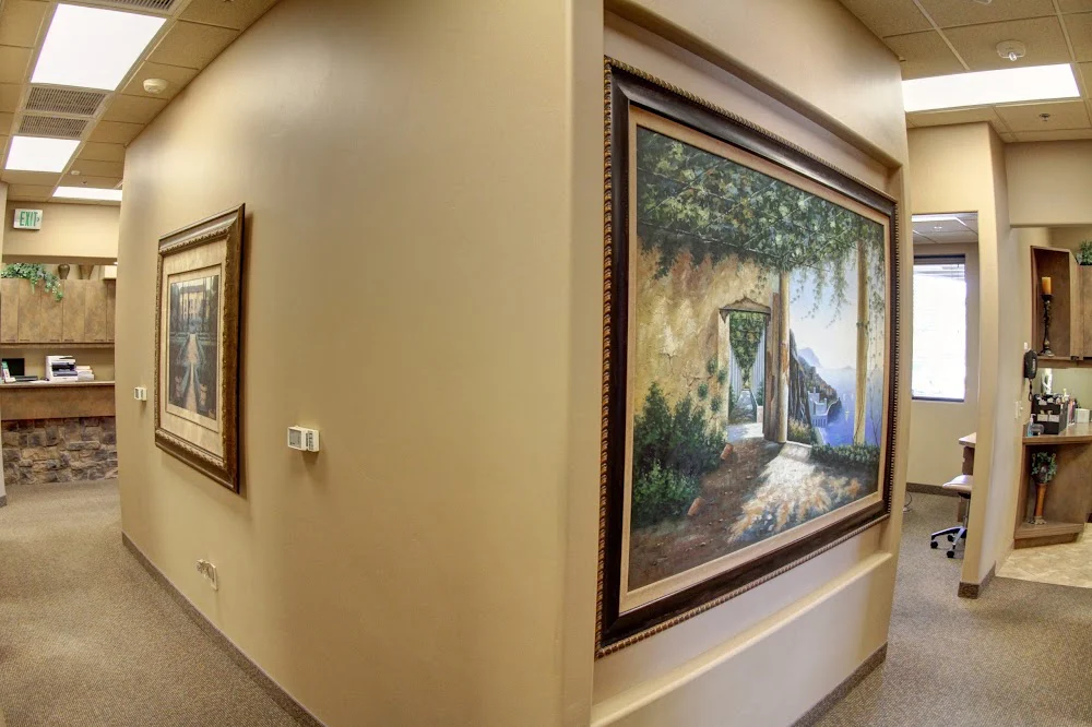Gentle Family Dentist Avondale and Dental Implants Picture 8
