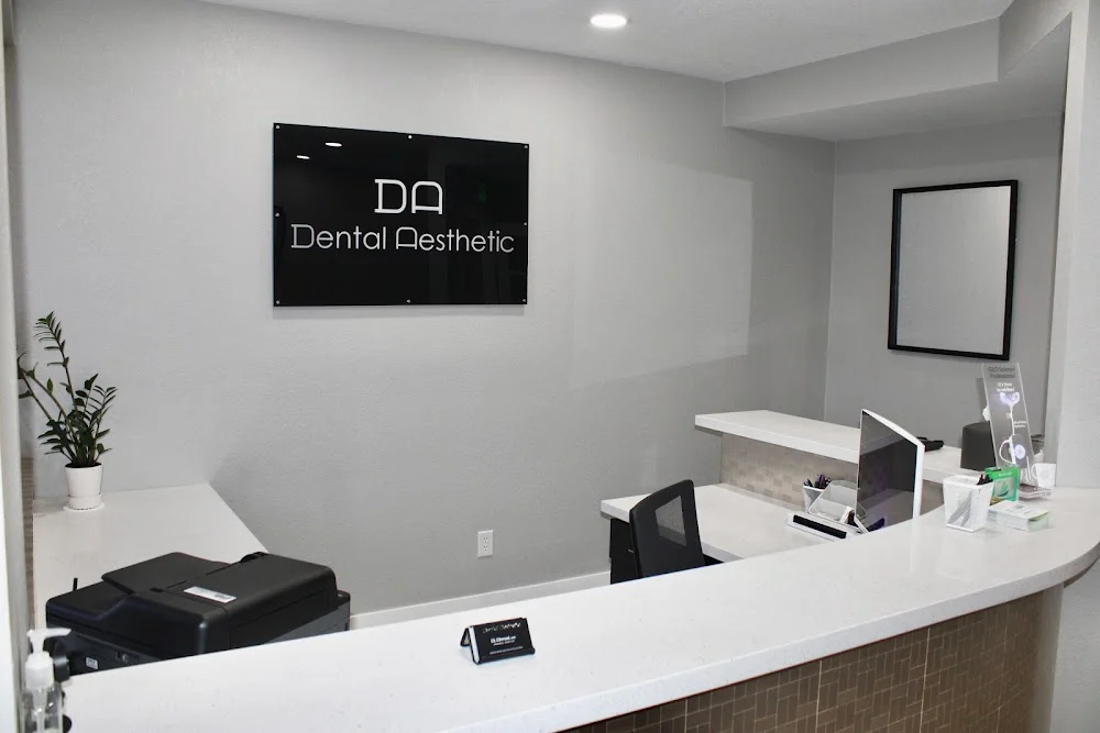 Dental Aesthetic Picture 7