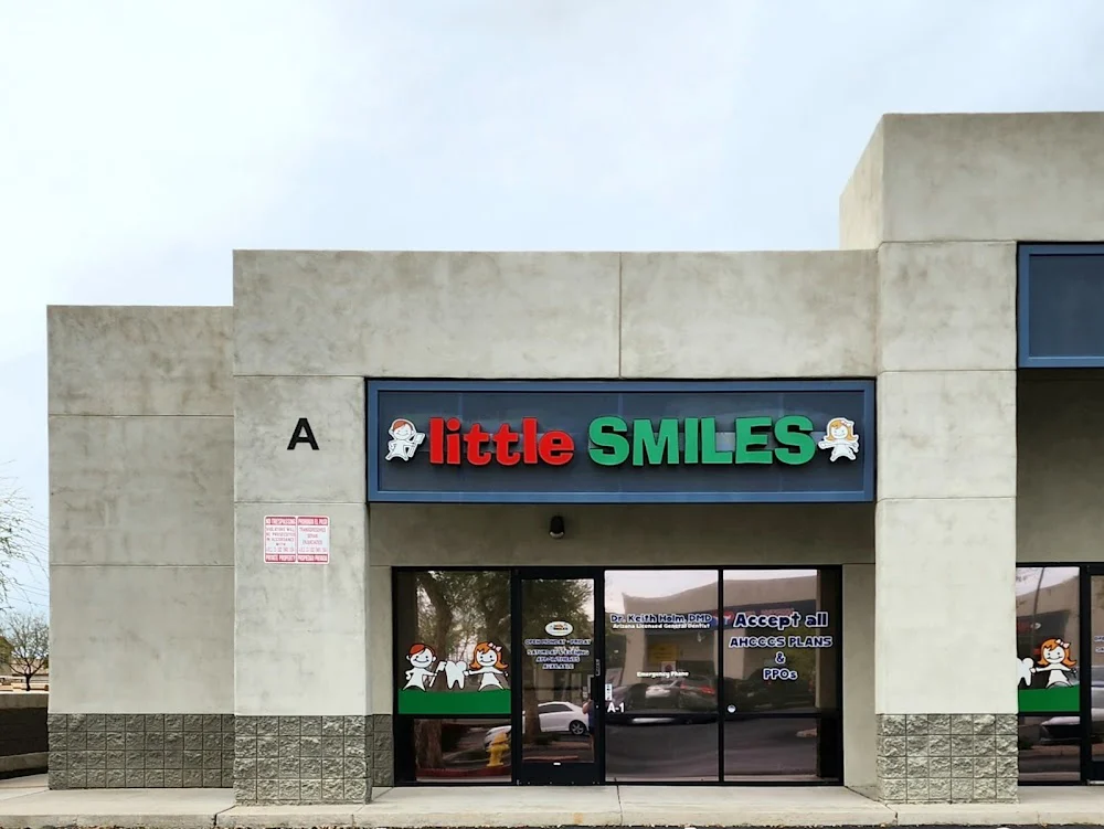 Little Smiles of Surprise Picture 2