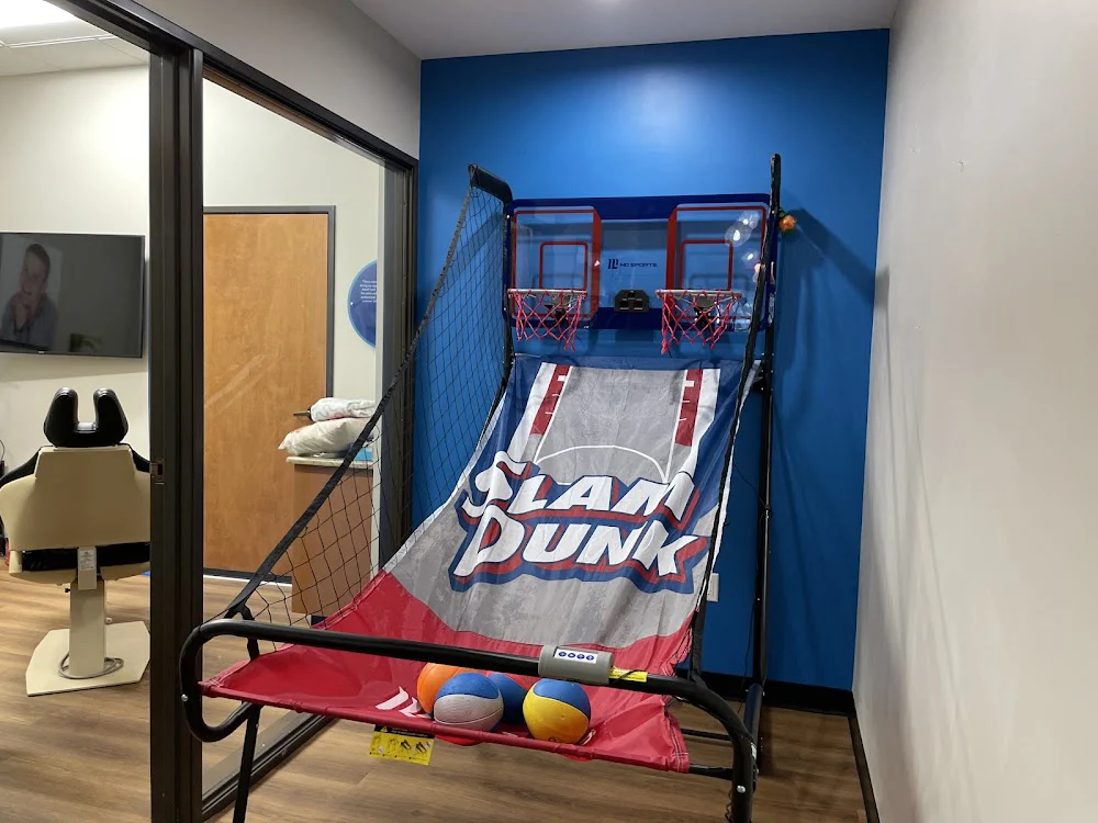 E&S Orthodontics Peoria Picture 2