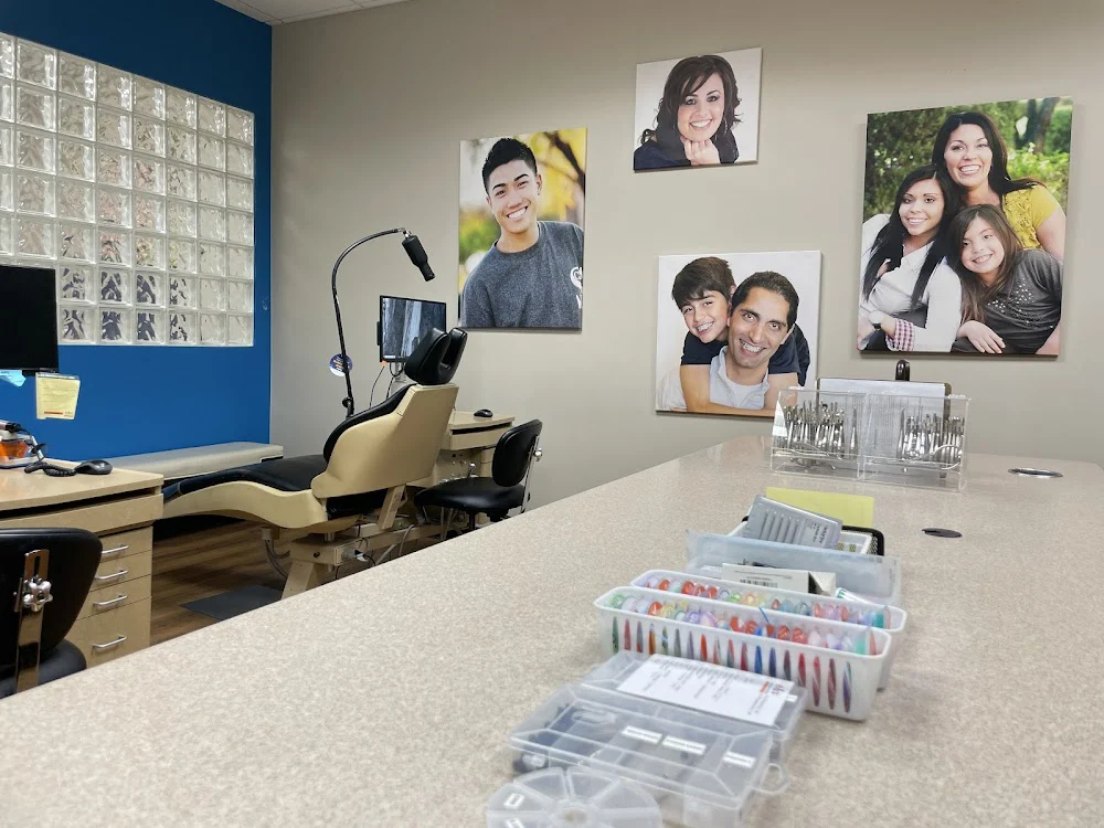 E&S Orthodontics Peoria Picture 3
