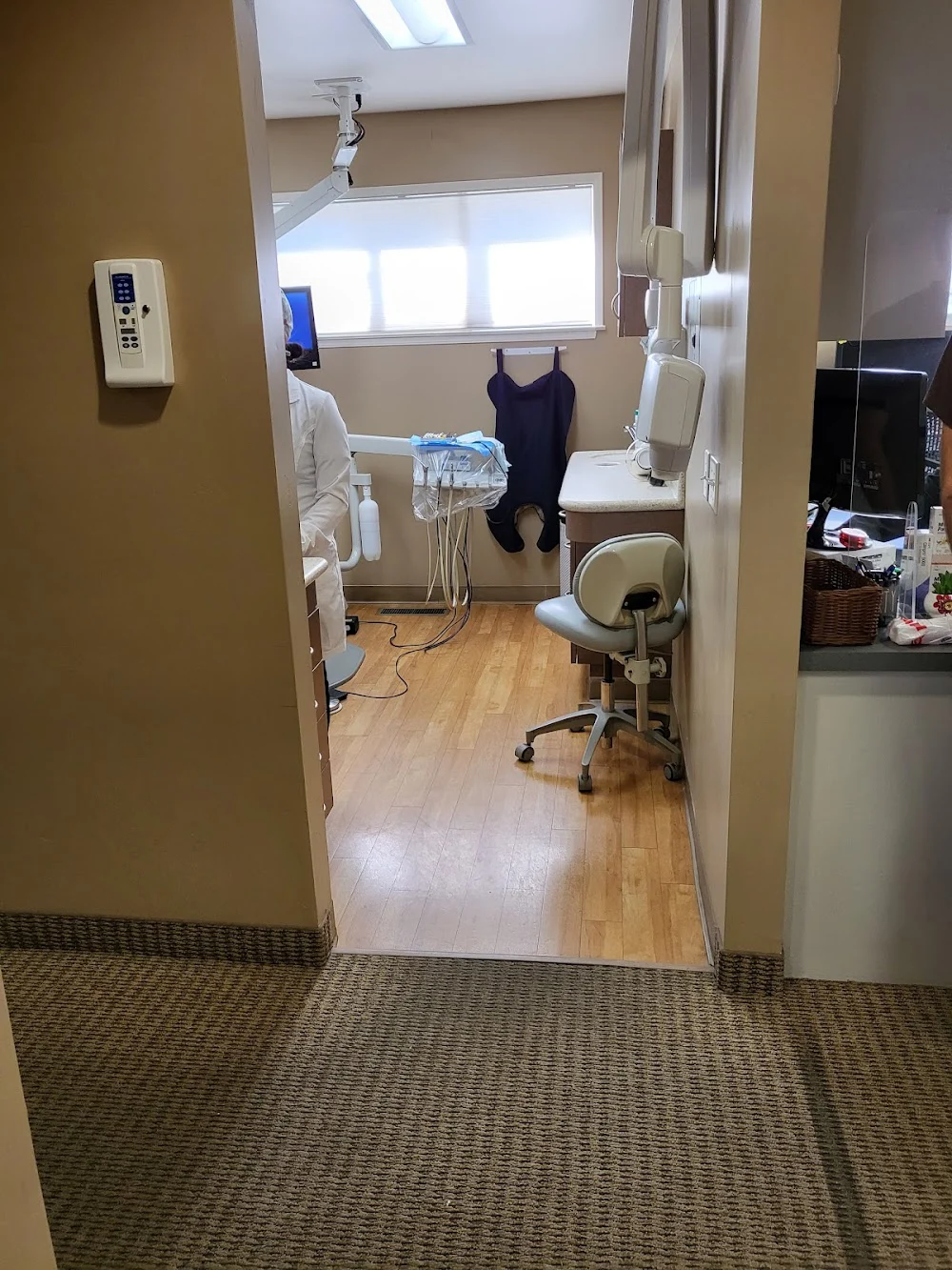Peninsula Dental Excellence Picture 3