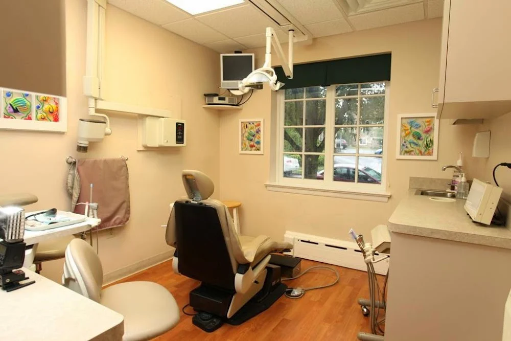 Richard A. Rothwell DDS Picture 5