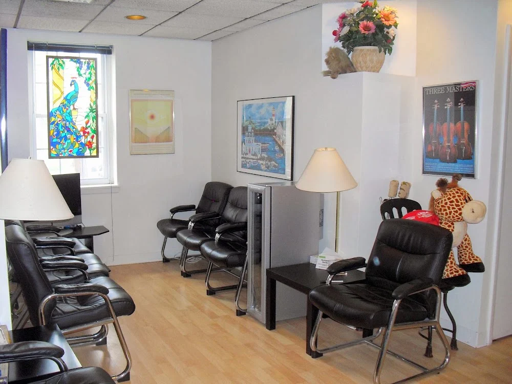 Starik Dental Studio Picture 3
