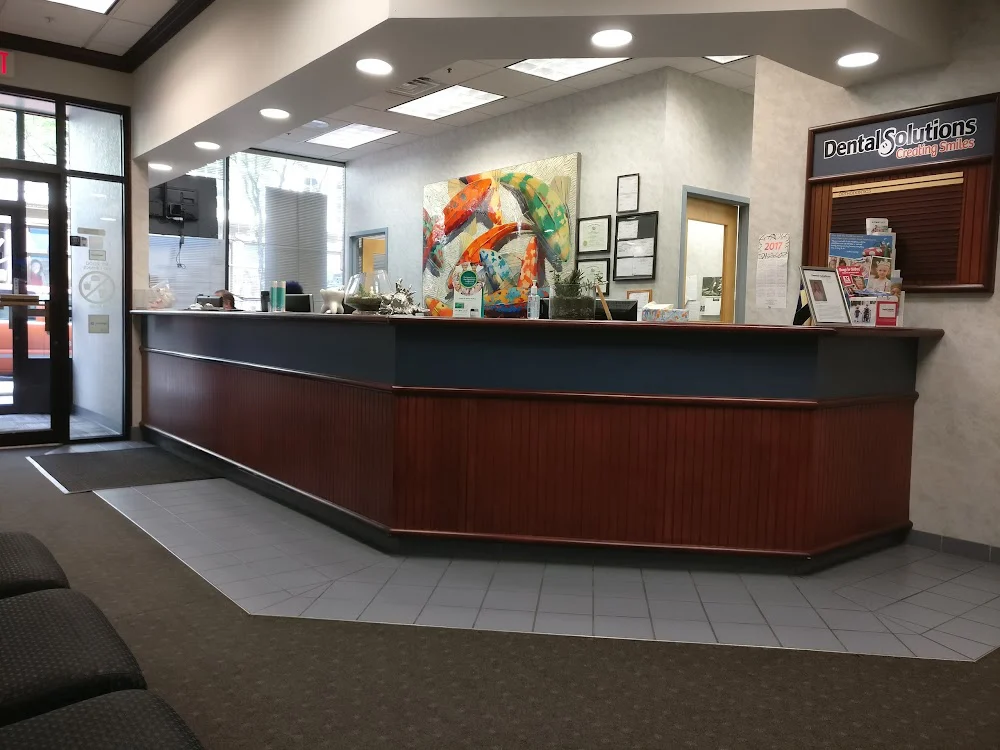 Dental Solutions Market Street Picture 3