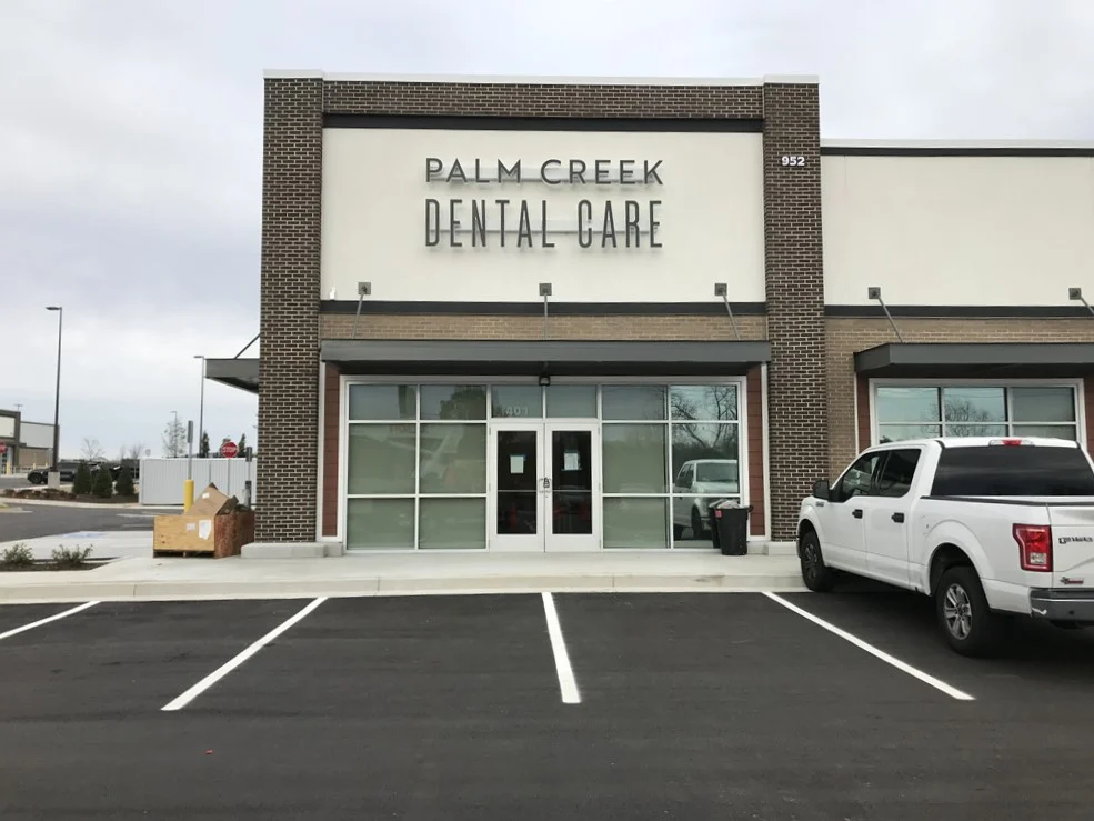 Palm Creek Dental Care Picture 5