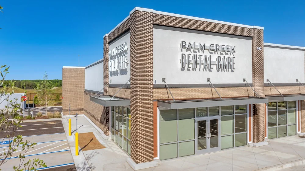 Palm Creek Dental Care Picture 1
