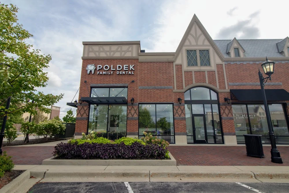 Poldek Family Dental of South Barrington Picture 4