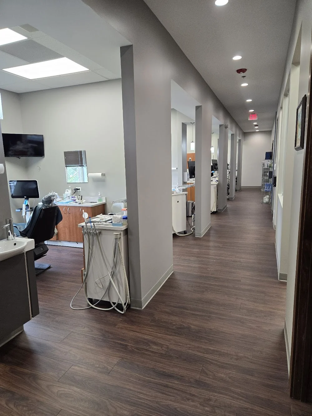 Streamwood Smiles Dental Care Picture 4