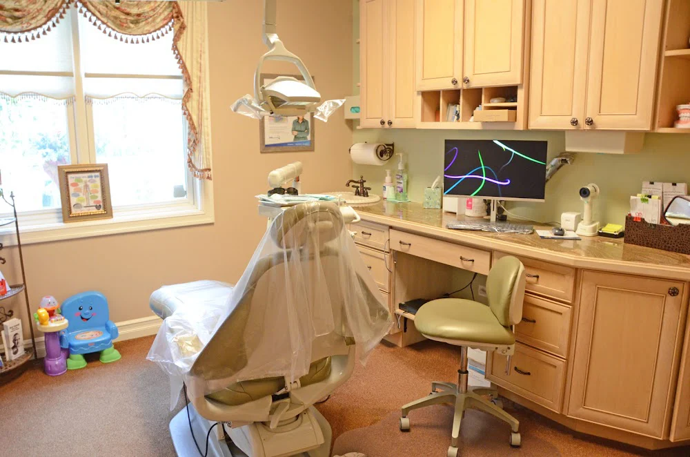 Hamilton House Dentistry Picture 8