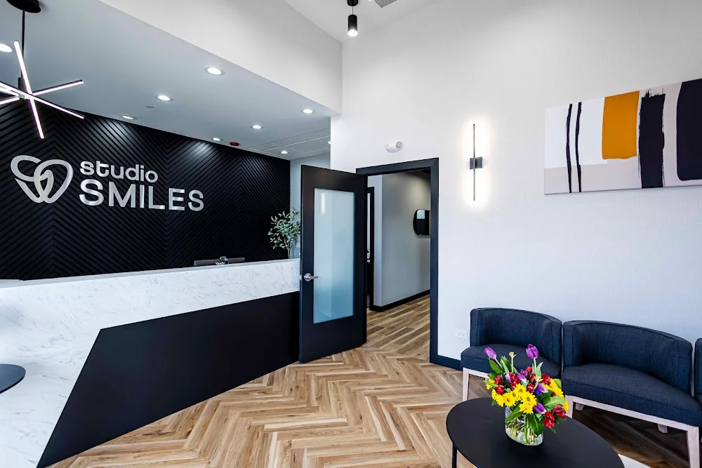 Studio Smiles Picture 6