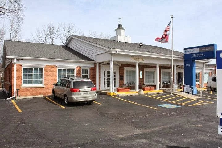 Barrington Dental - Drs. Russell P. Fitton III and IV, DDS Picture 2