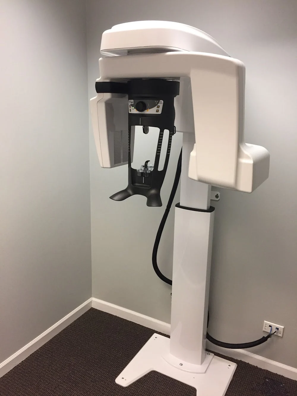 Barrington Dental - Drs. Russell P. Fitton III and IV, DDS Picture 5