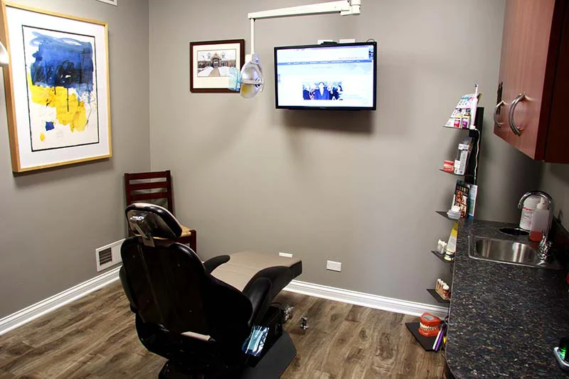 Attar Dental Libertyville Picture 5