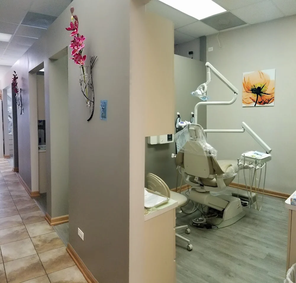 Dr. Gelena Roytman, DDS Picture 3