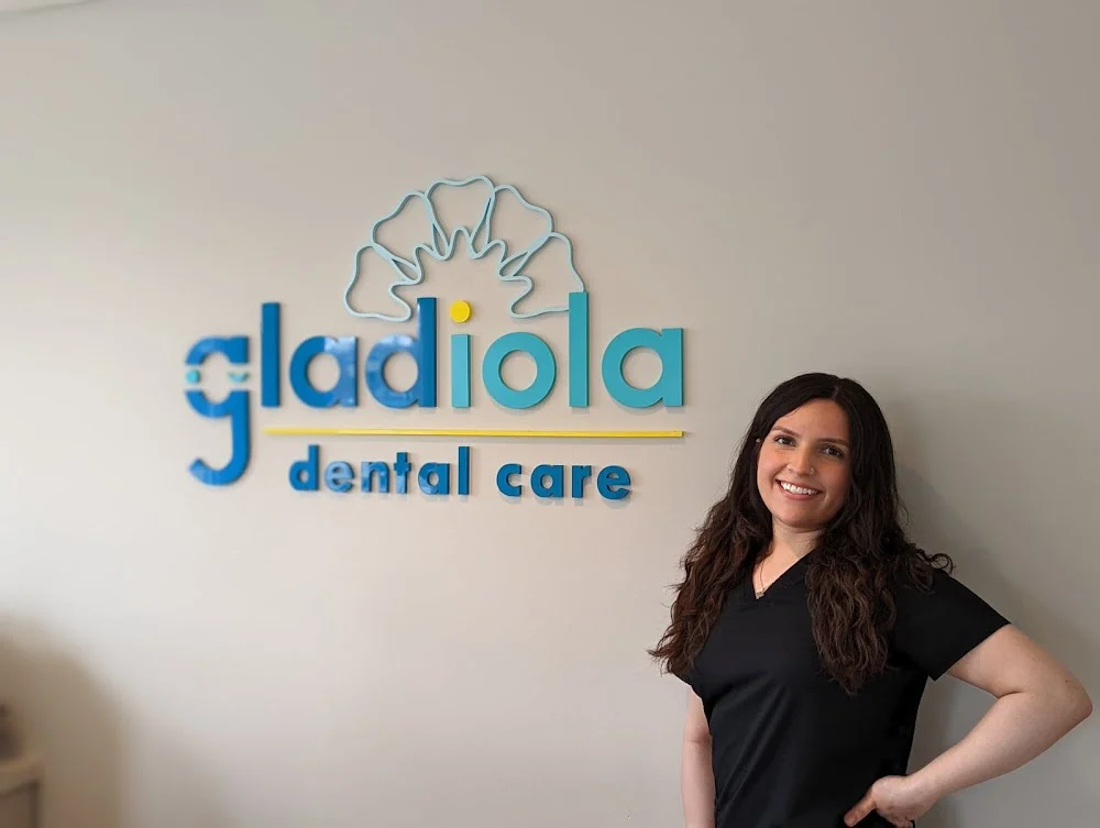 Gladiola Dental Care Picture 7