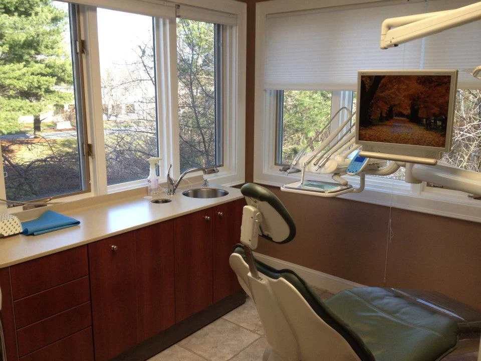 Paisner Dental Associates Picture 1