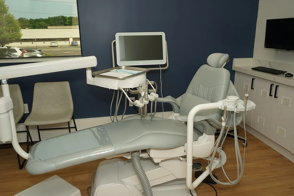 Brush Hollow Orthodontics, Dr. Erin Diamantakis Picture 10