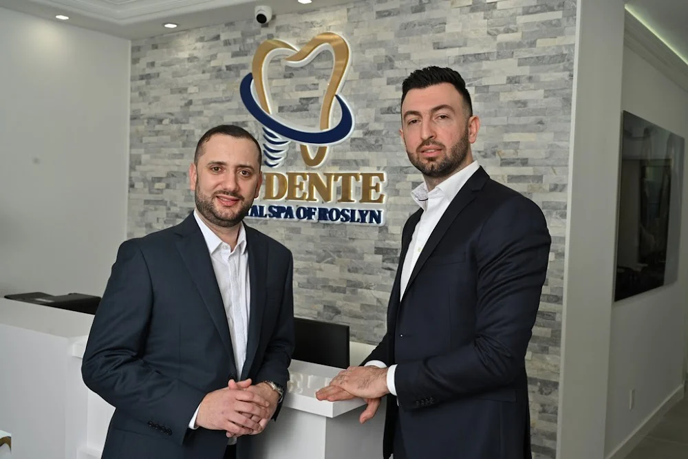 AL Dente Dental Spa of Roslyn - Dr. Edward Shalomov & Dr. Daniel Abramov Picture 4