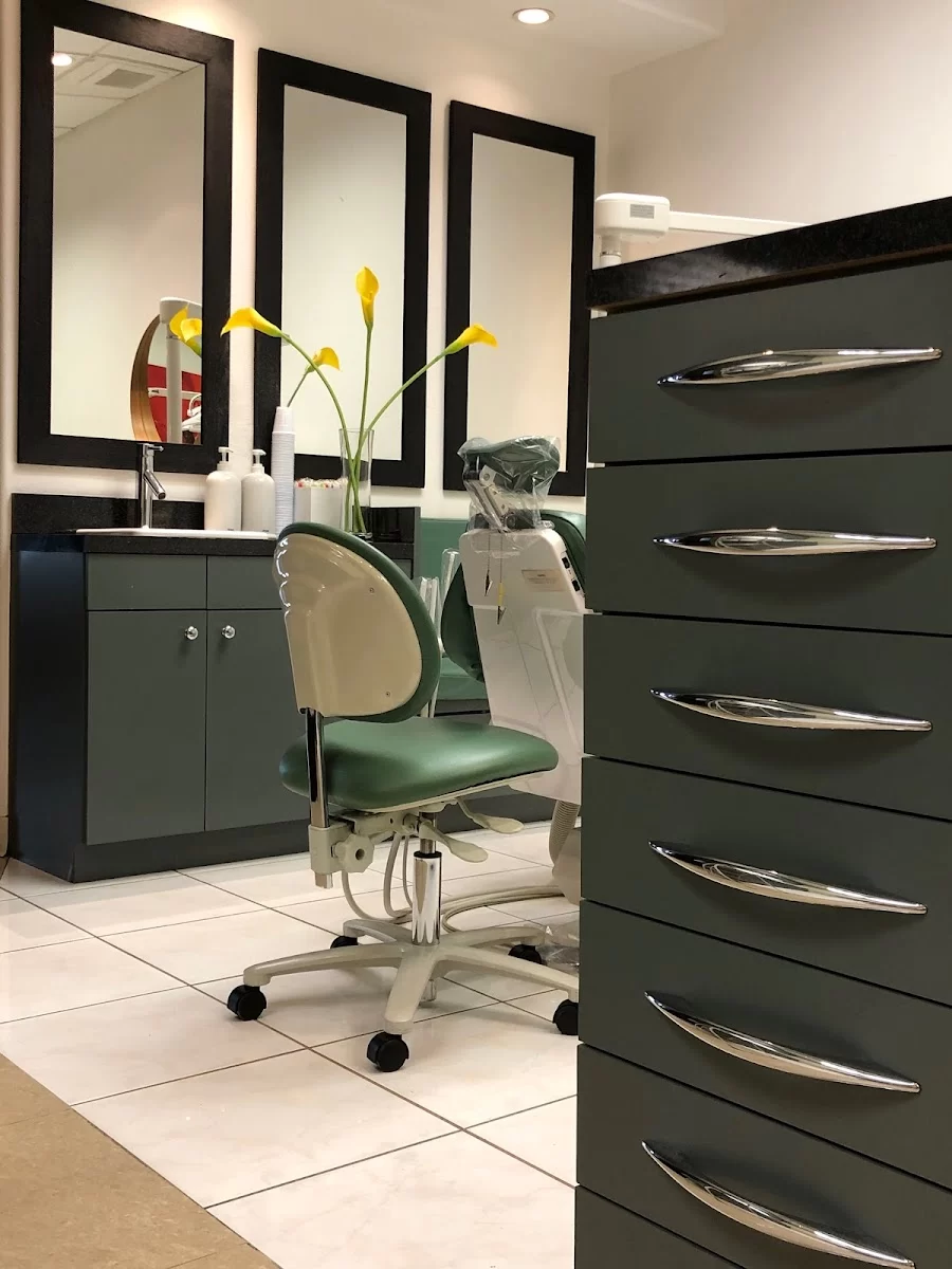 DR. DOUGLAS NGUYEN & DR. SEAN TRUONG, ORTHODONTISTS Picture 6