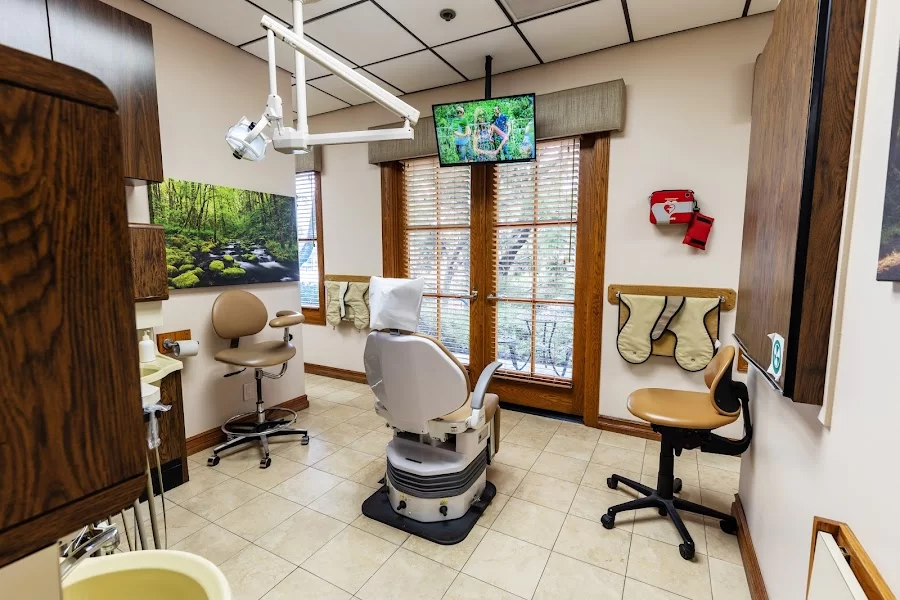 John J. Myers, DDS, Inc Picture 4