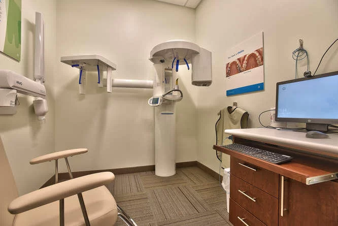 Village West Dentistry Picture 8