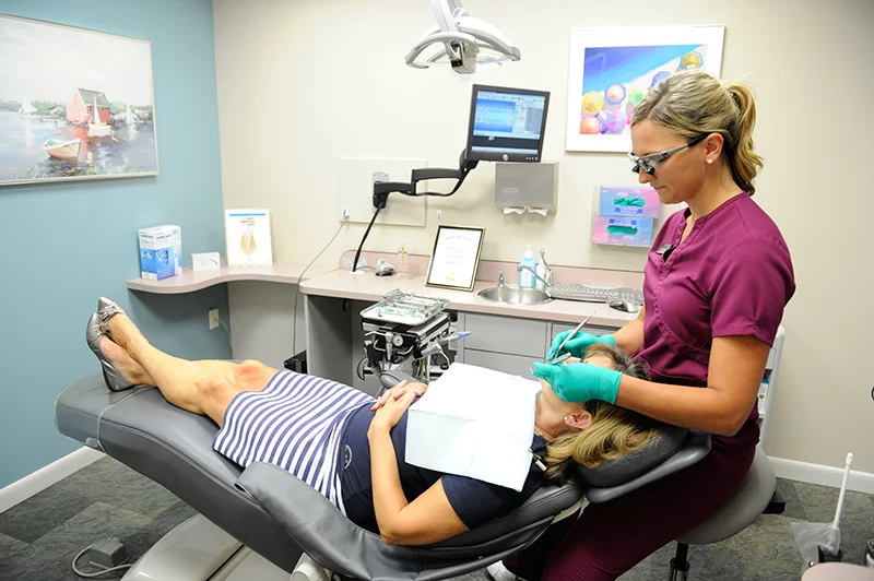 Flanders Dental Studio Picture 7