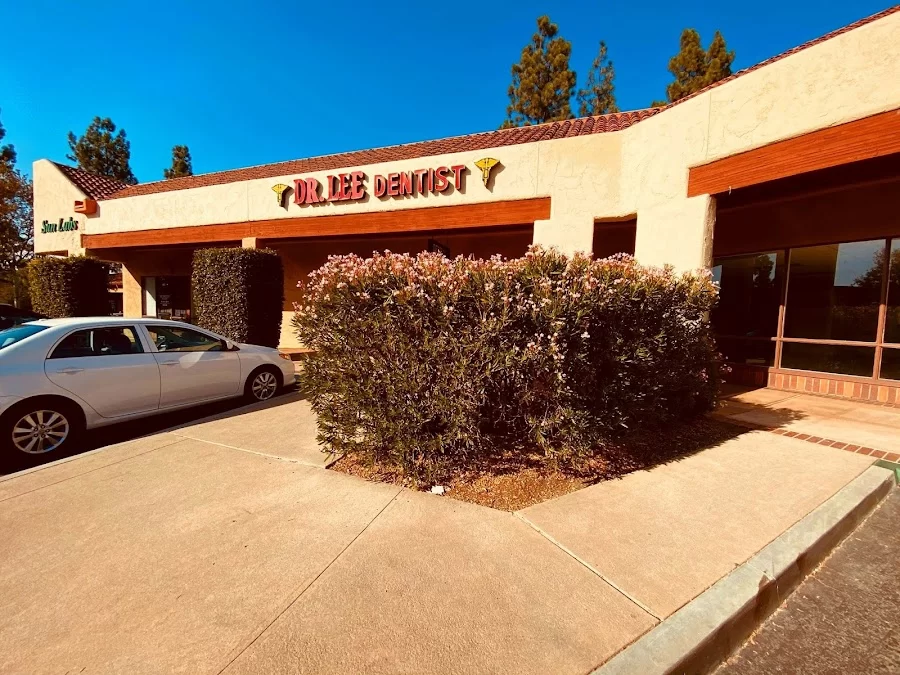 Dr. Lee Dentistry Picture 2