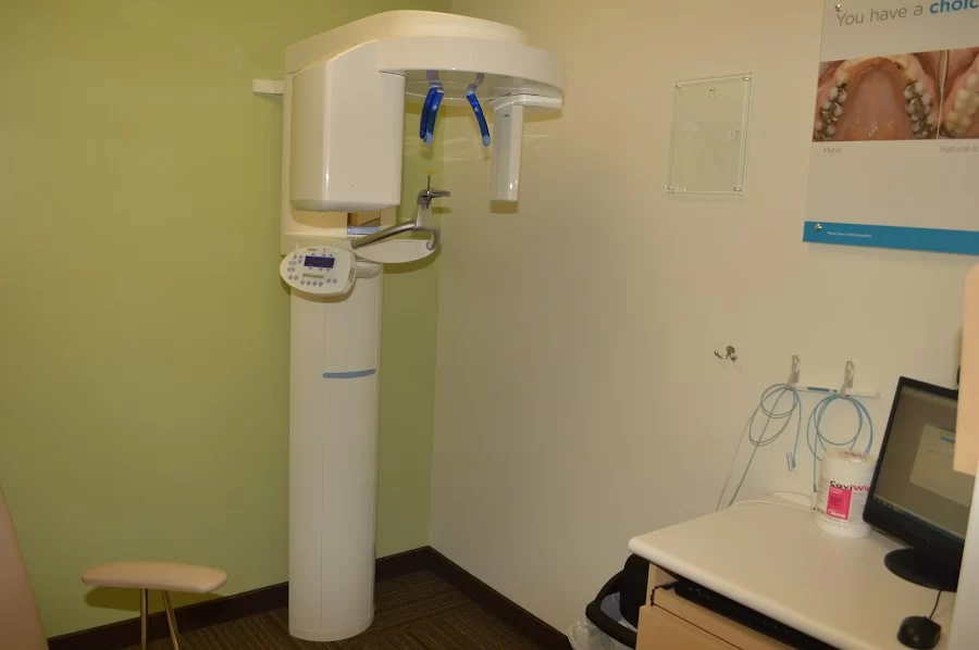 Huntington Beach Modern Dentistry Picture 1