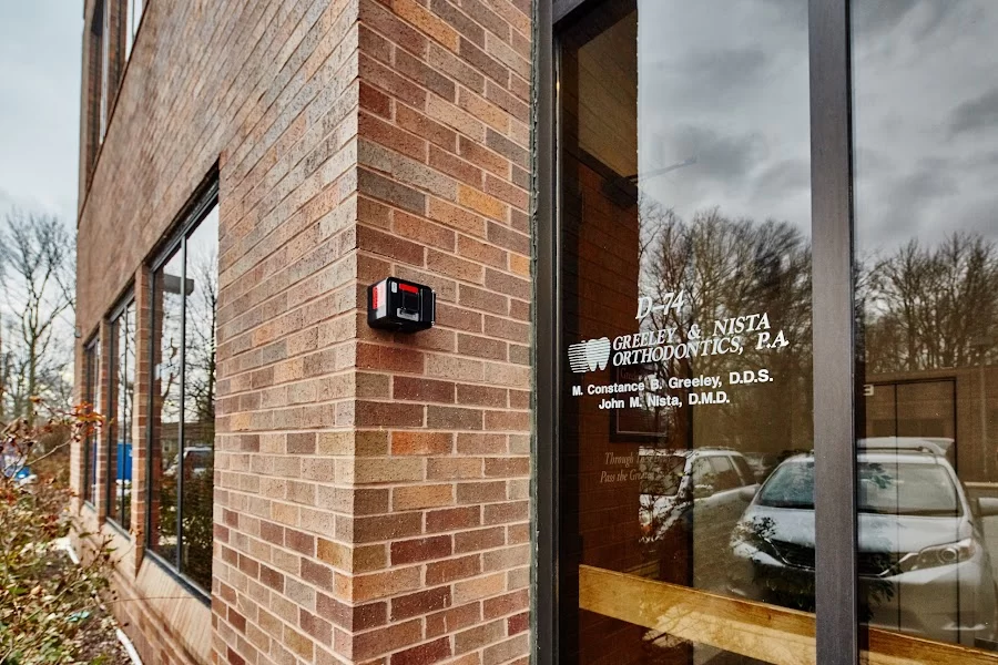 Greeley and Nista Orthodontics - Newark Picture 7