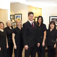 Premier Dental & Implants ico