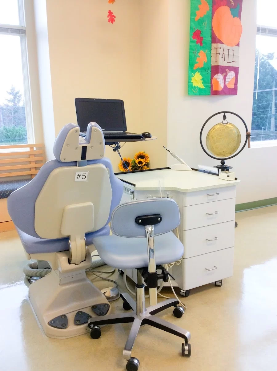 The Dischinger & Sessions Team Orthodontics Picture 7